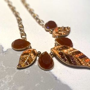 Gold NWT Leaf Beaded Necklace w/ Gold Earrings 16” sits just below collar bone.